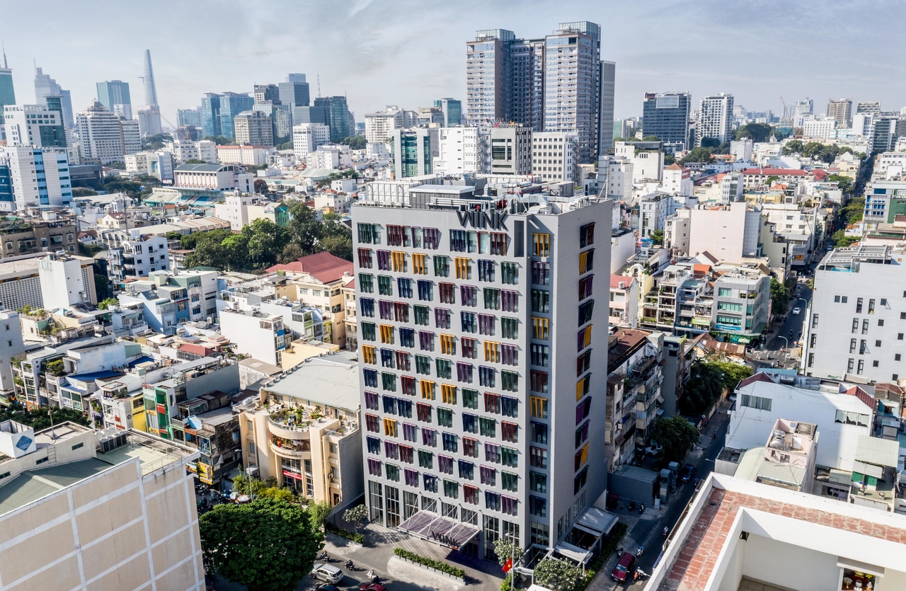 Wink Hotel Saigon Centre Facade 1 Easy Resize.com